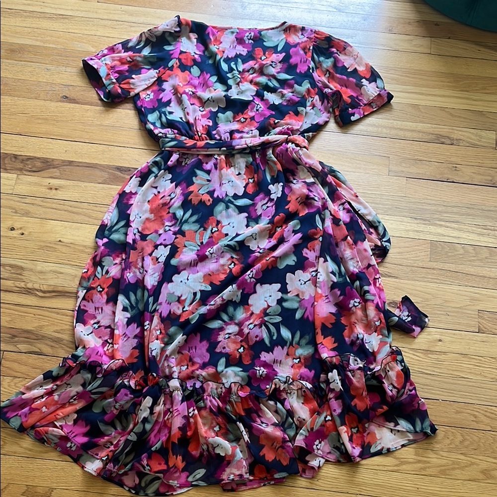 Calvin Klein Floral Wrap Dress - Picture 7 of 9